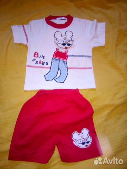 Костюм с капюшоном