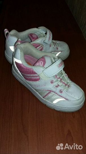 Кроссовки на роликах Heelys
