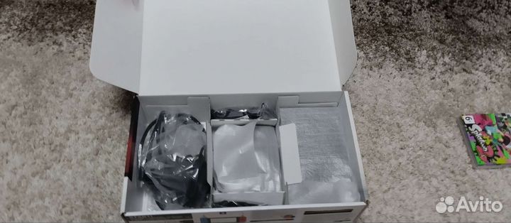 Nintendo switch + 3 игры