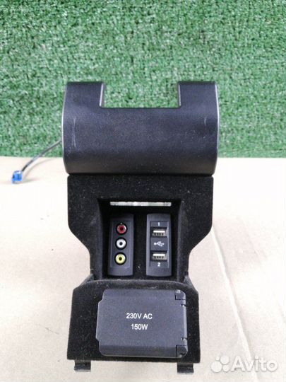 Розетка 12V / 230V Mercedes-Benz S-Class X222 M278