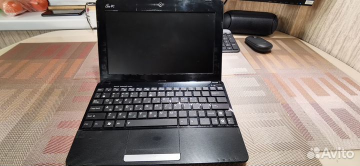 Продам нетбук