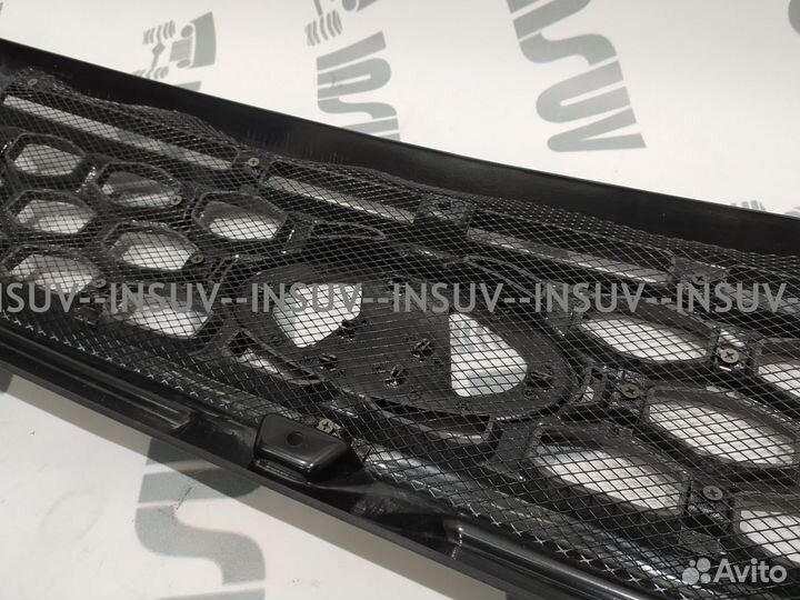 Решетка радиатора Нива 