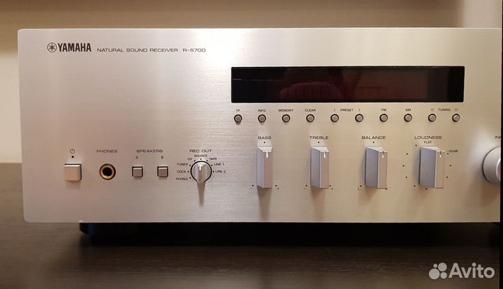 Yamaha R-S700