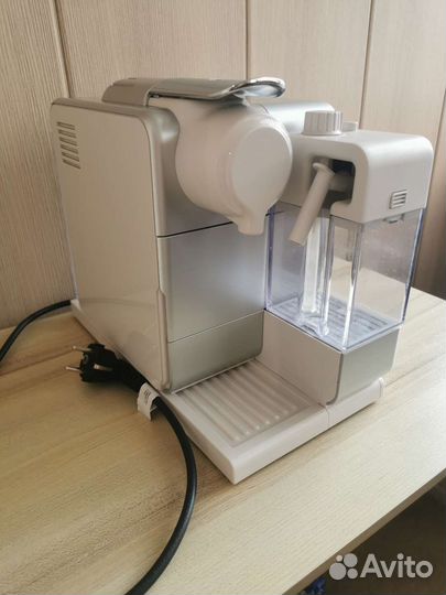 Кофемашина delonghi nespresso