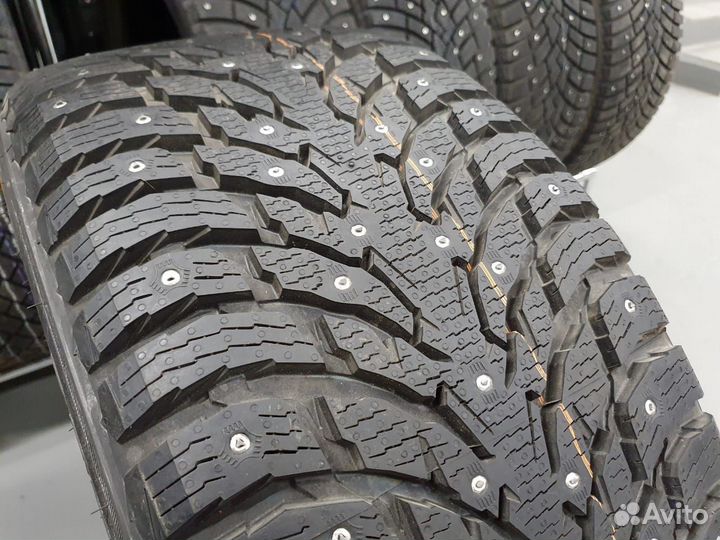 Nokian Tyres Hakkapeliitta 9 235/55 R19