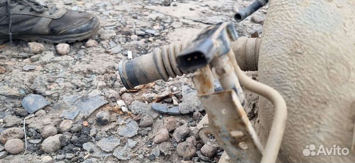 Датчик давления топлива для Субару Трибека