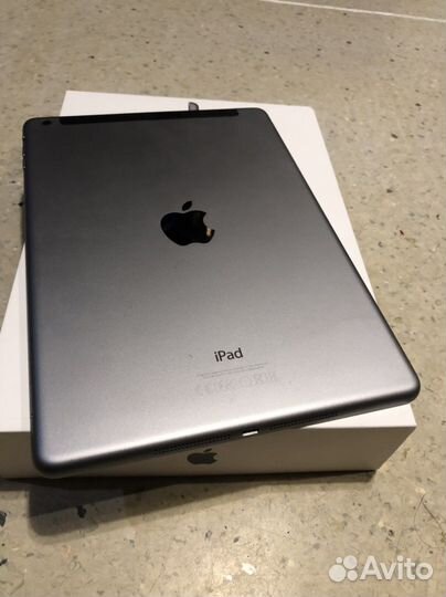 iPad Air, 32 GB сим карта LTE/4G, grey