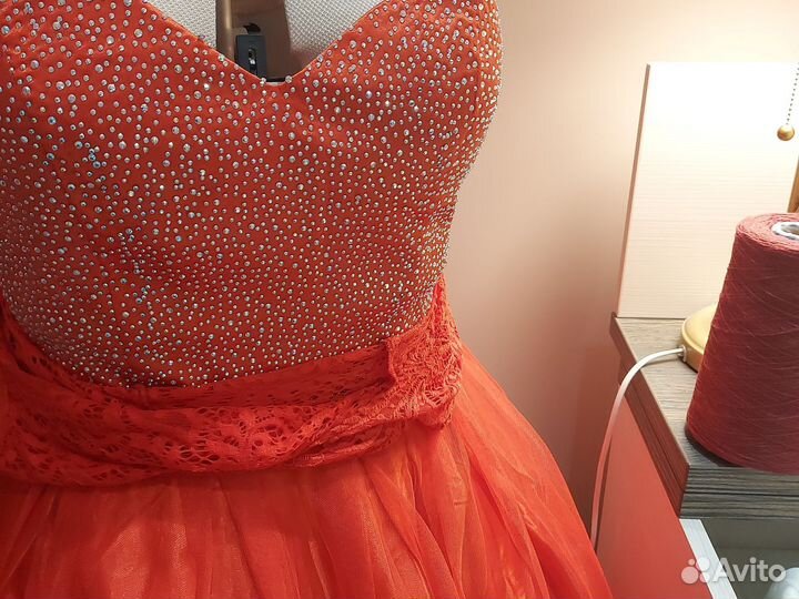 Праздничное платье, рост 158