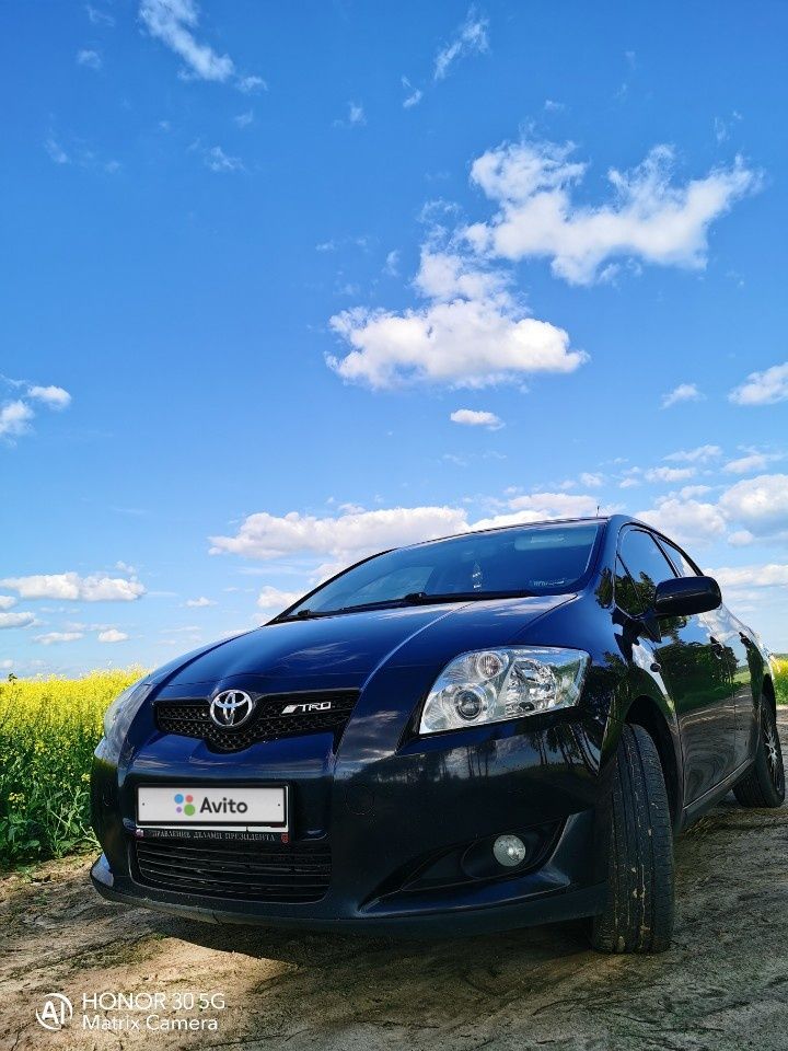 Toyota Auris: фото владельца