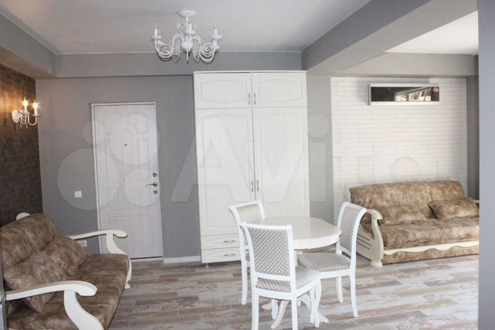 2-к. квартира, 52 м², 2/6 эт.