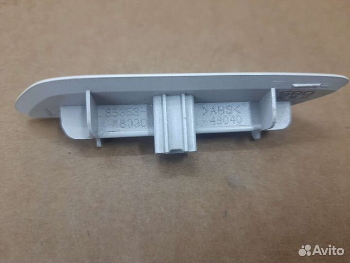 Крышка форсунки омывателя фар Lexus RX