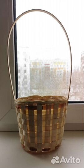 Корзина плетеная