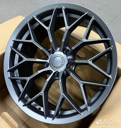 Диски на BMW бмв 7 серии G11 R19 5/112