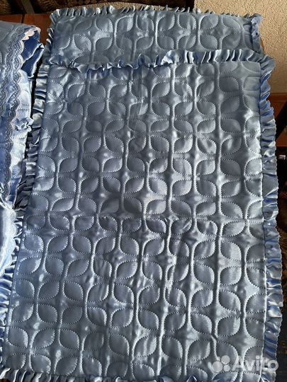 Набор : покрывало, наволочки, тюль
