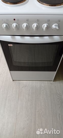 Плита электрическая новая