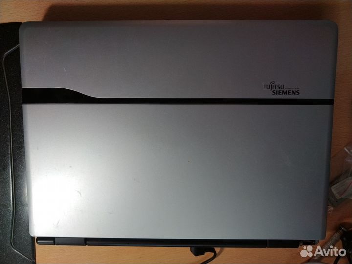 Ноутбук Fujitsu-Siemens