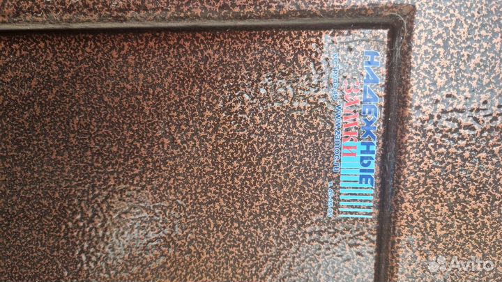 Дверь входная металлическая