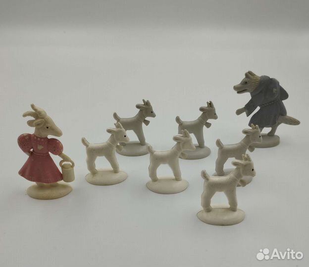 Игрушки СССР. Волк и семеро козлят. Колкий пластик