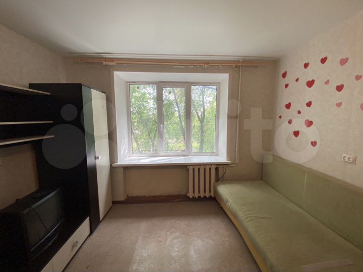 Комната 14 м² в 1-к., 4/5 эт.