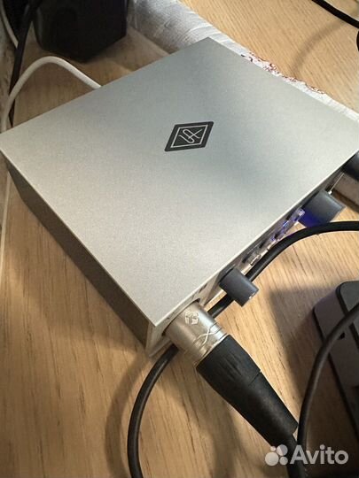 Звуковая карта Universal audio volt 1