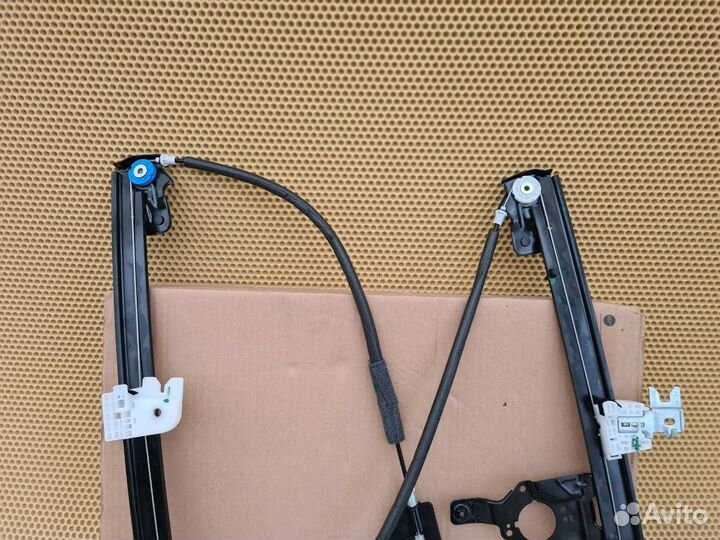 Стеклоподъемник передний правый Infiniti Jx Qx60