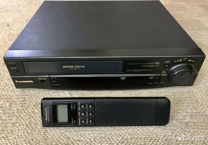 Видеомагнитофон. Panasonic NV/SD 20