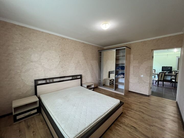 Дом 196 м² на участке 10 сот.