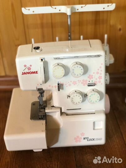 Швейная машина Janome бу