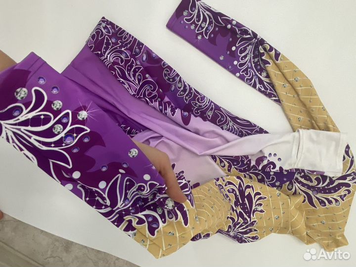 Комбинезон для гимнастики кольца полотен