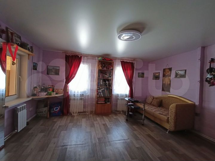 Дом 42 м² на участке 5 сот.