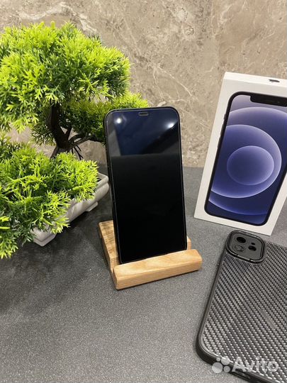 iPhone 12, 64 ГБ