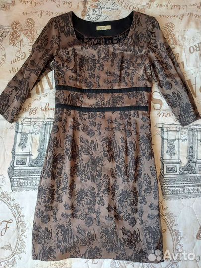 Платье женское 42 44