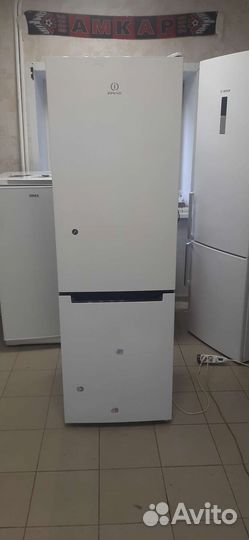 Холодильник Indesit No Frost
