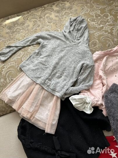 Вещи на девочек пакетом,на 4-5-6 лет примерно