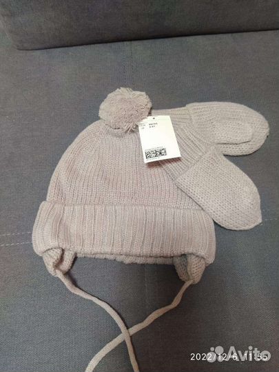 Шапки hm 74/80 разные новые