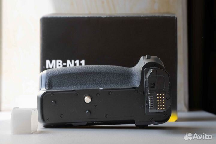 Nikon MB-N11 для Nikon Z6II/Z7II
