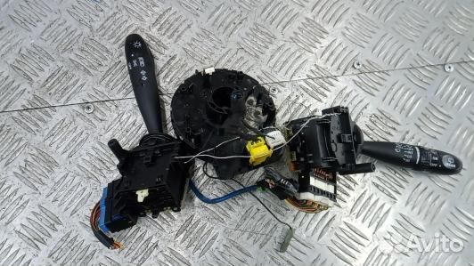 Переключатель поворотов и дворников (стрекоза) KIA