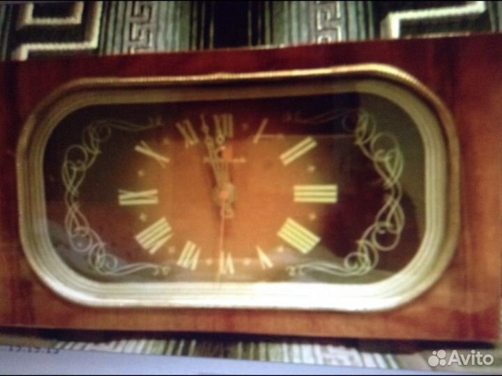 Настольные и настенные часы