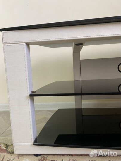 Подставка под телевизор