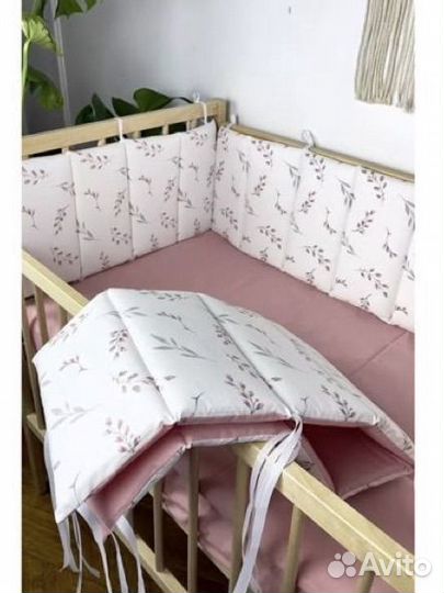 Бортики в кроватку