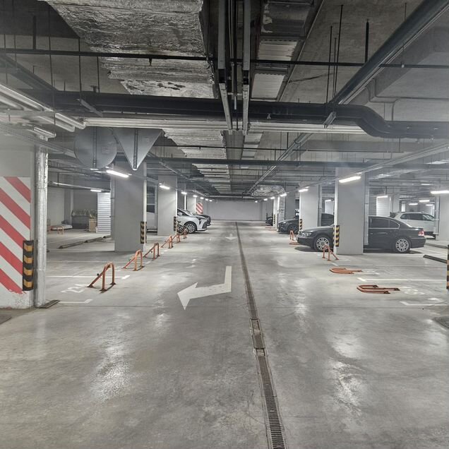 Машиноместо, 14 м²