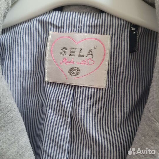 Пиджак на девочку 122-128