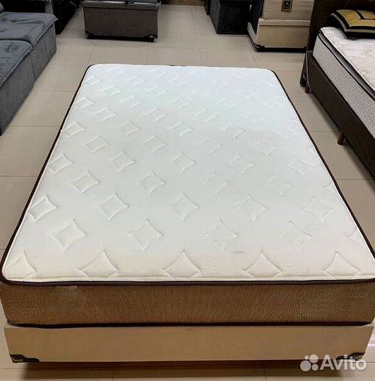 Матрас пружинный 160х200