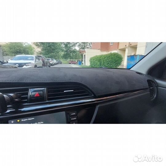 Накидка на панель Kia Rio Киа Рио c 2017г Rio X-Li