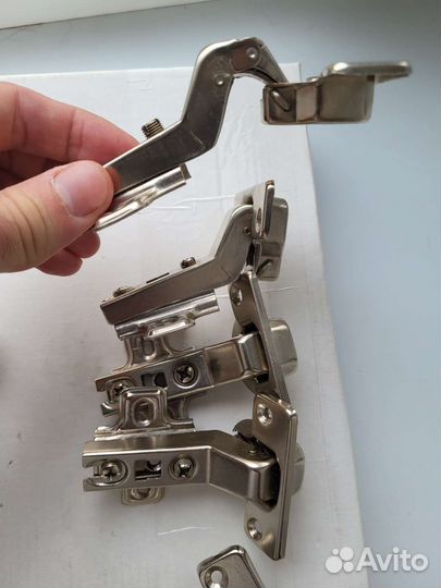 Петли мебельные накладные