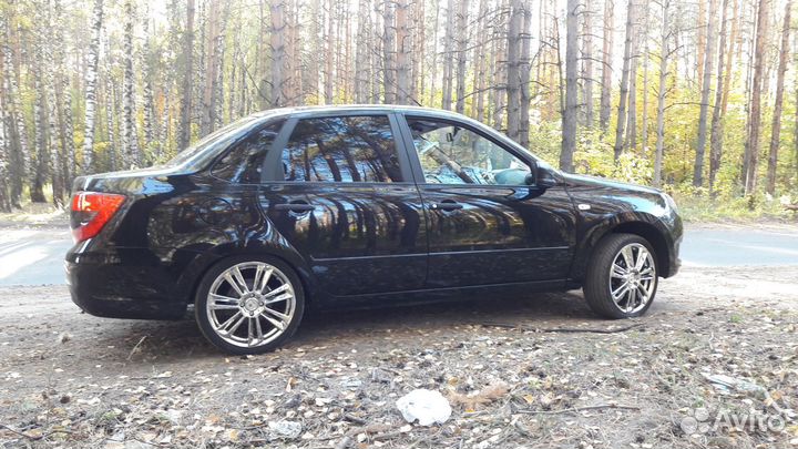 LADA Granta 1.6 МТ, 2018, 70 000 км