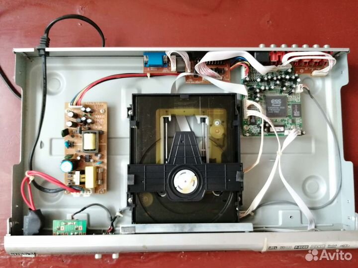 DVD плеер Supra