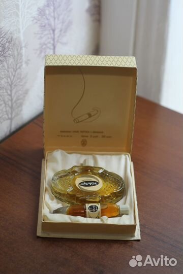 Алые Паруса Дымок духи и одеколон 1989 винтаж