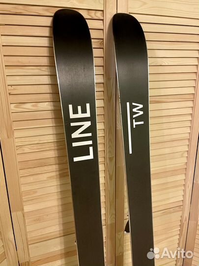 Горные лыжи Line Tom Wallisch Pro