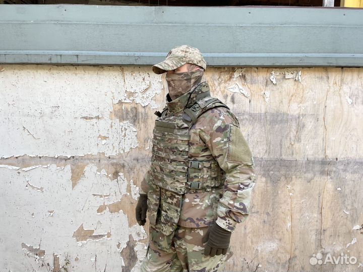 Жилет с модульной защитной системой